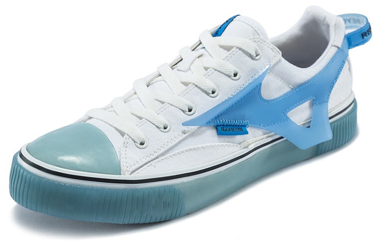 Lookbook Sepatu Kanvas Rendah Mizuno Speed TR Putih/Biru D1GH200401