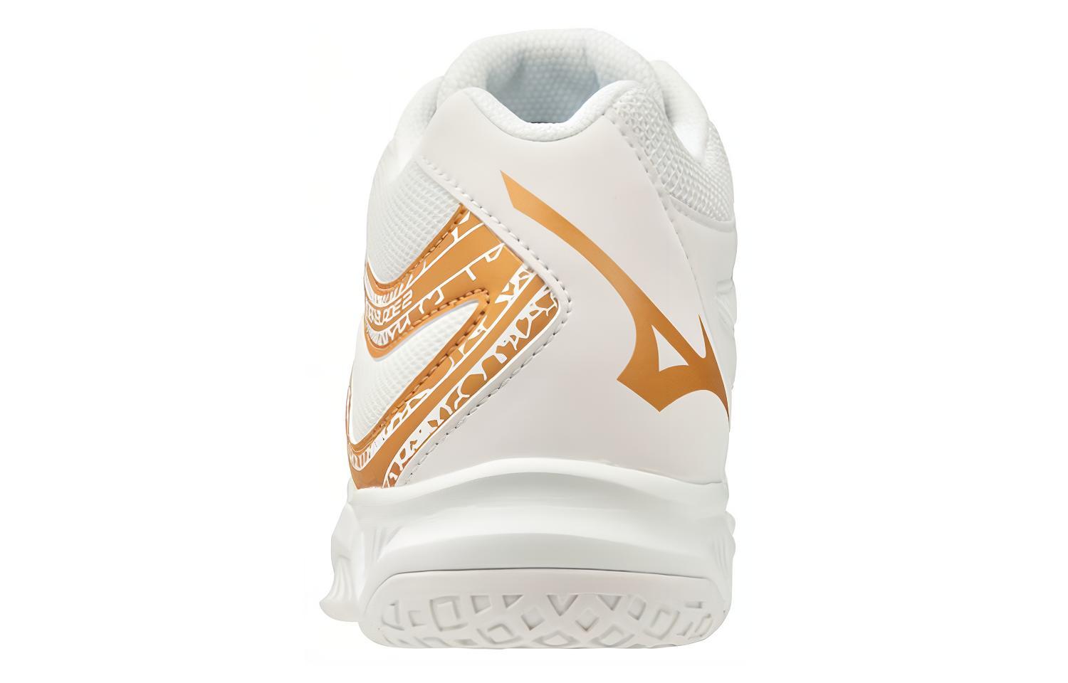 Shop Mizuno Thunder Blade 2 'Putih Emas' Sepatu Olahraga V1GC197552