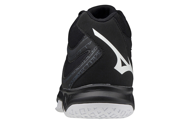 Shop Mizuno Thunder Blade 2 Mid 'Hitam' V1GA197550