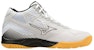 Mizuno Training Mid 'White Slip-Resistant' V1GA238554