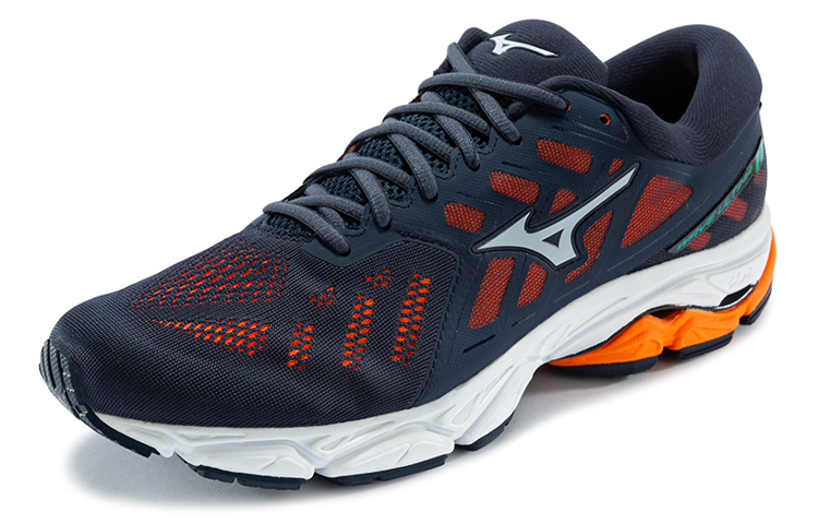 Lookbook Mizuno Ultima 11 Hitam/Jingga J1GC190920