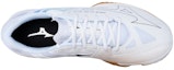 Lookbook Mizuno Wave Claw 2 'Putih' Sneakers 71GA228041