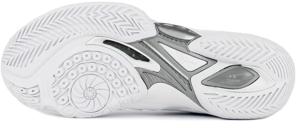 Mizuno Wave Claw II 'Putih Perak' 71GA211005 Purchase Mizuno Wave Claw II 'Putih Perak' 71GA211005