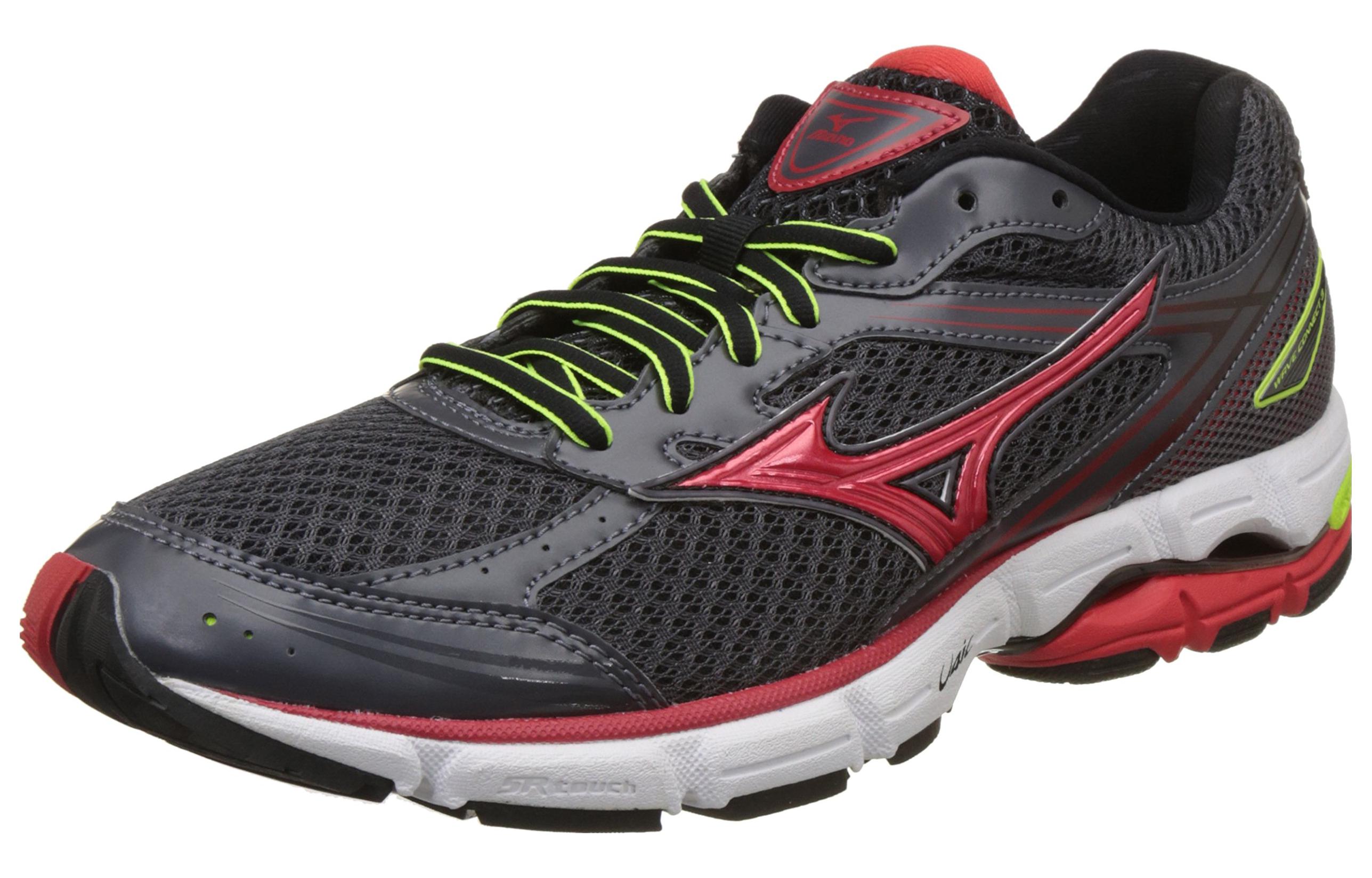 Lookbook Mizuno Wave Connect 3 ''Schwarz Rot'' J1GC164862