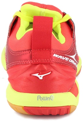 美津浓Wave Drive Neo“红”球鞋 81GA180061 Lookbook 美津浓Wave Drive Neo“红”球鞋 81GA180061