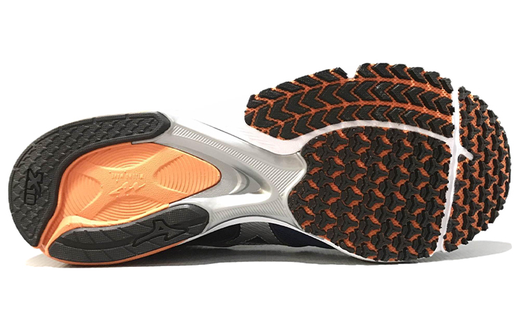 Shop Mizuno Wave Emperor 3 超輕量防磨跑鞋 藍色