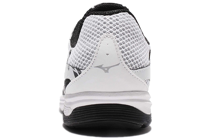 Shop Mizuno Wave Emperor Tr2 'Hitam Putih' J1GA178711