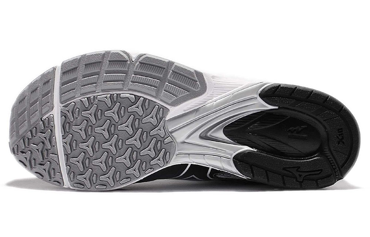 Purchase Mizuno Wave Emperor Tr2 'Hitam Putih' J1GA178711