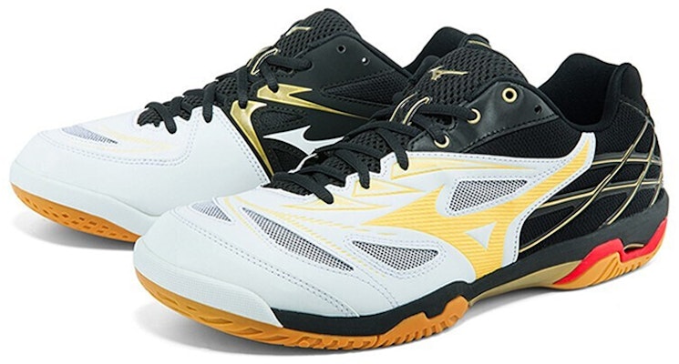 Mizuno Wave Fang Nx 耐磨低筒訓練鞋 男女同款 黑白黃 Lookbook Mizuno Wave Fang Nx 耐磨低筒訓練鞋 男女同款 黑白黃
