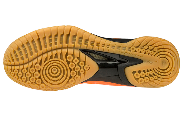 Purchase Mizuno Wave Fang Zero 'Orange Black' 71GA199054