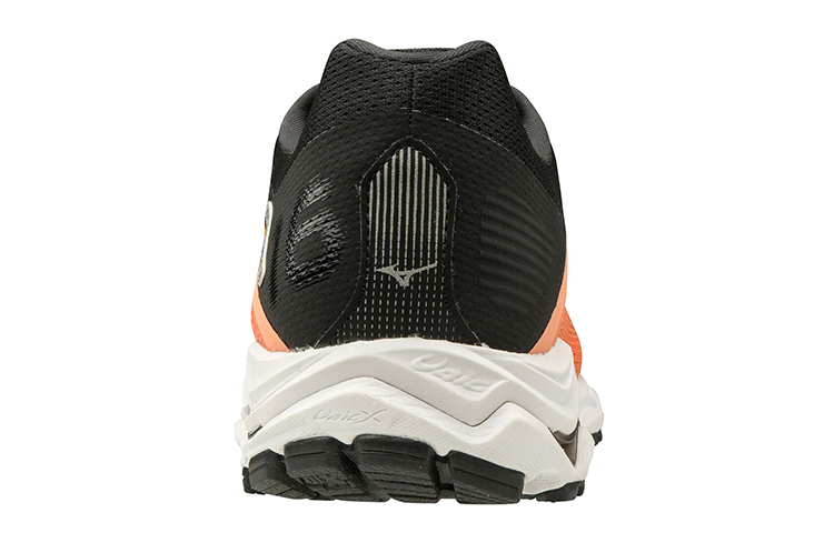 Shop Mizuno Wave Inspire 16 ''Noir Orange'' J1GC204411