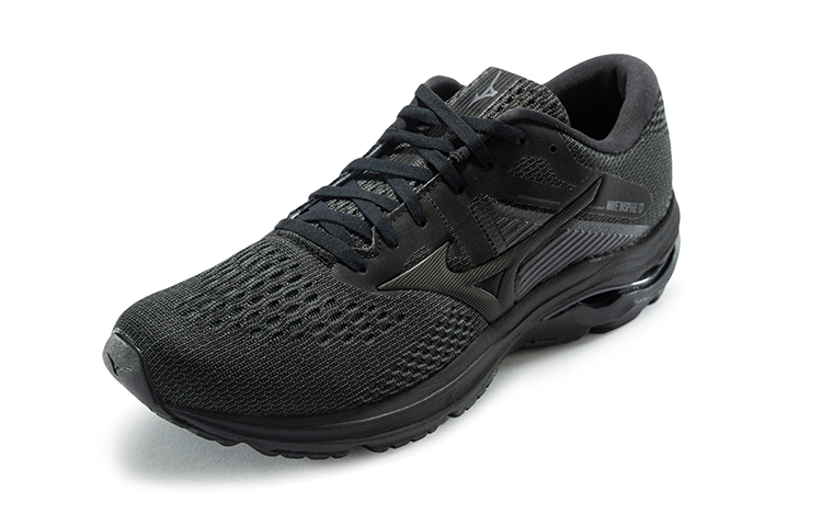 Lookbook Mizuno Wave Inspire 17 ''Dreifach Schwarz'' J1GC214409