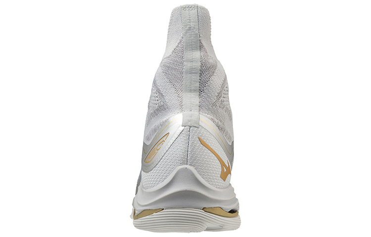 Shop 美津浓Wave Lightning Neo运动鞋 V1GA200203