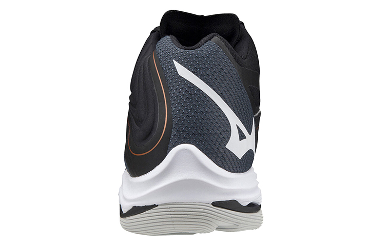 Shop Mizuno Wave Lightning Z6 Mid 'Hitam Putih' V1GA200550
