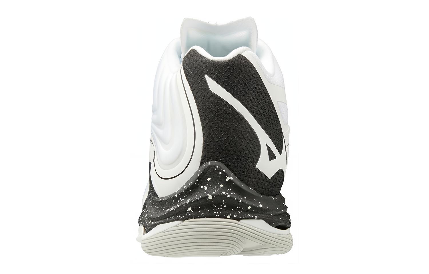 Shop Mizuno Wave Lightning Z6 Mid 'Putih Hitam' V1GA200509