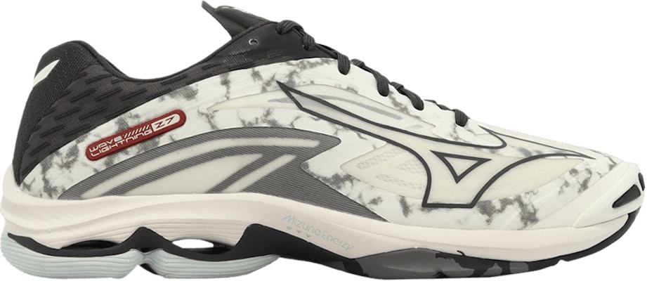 White mizuno 2025