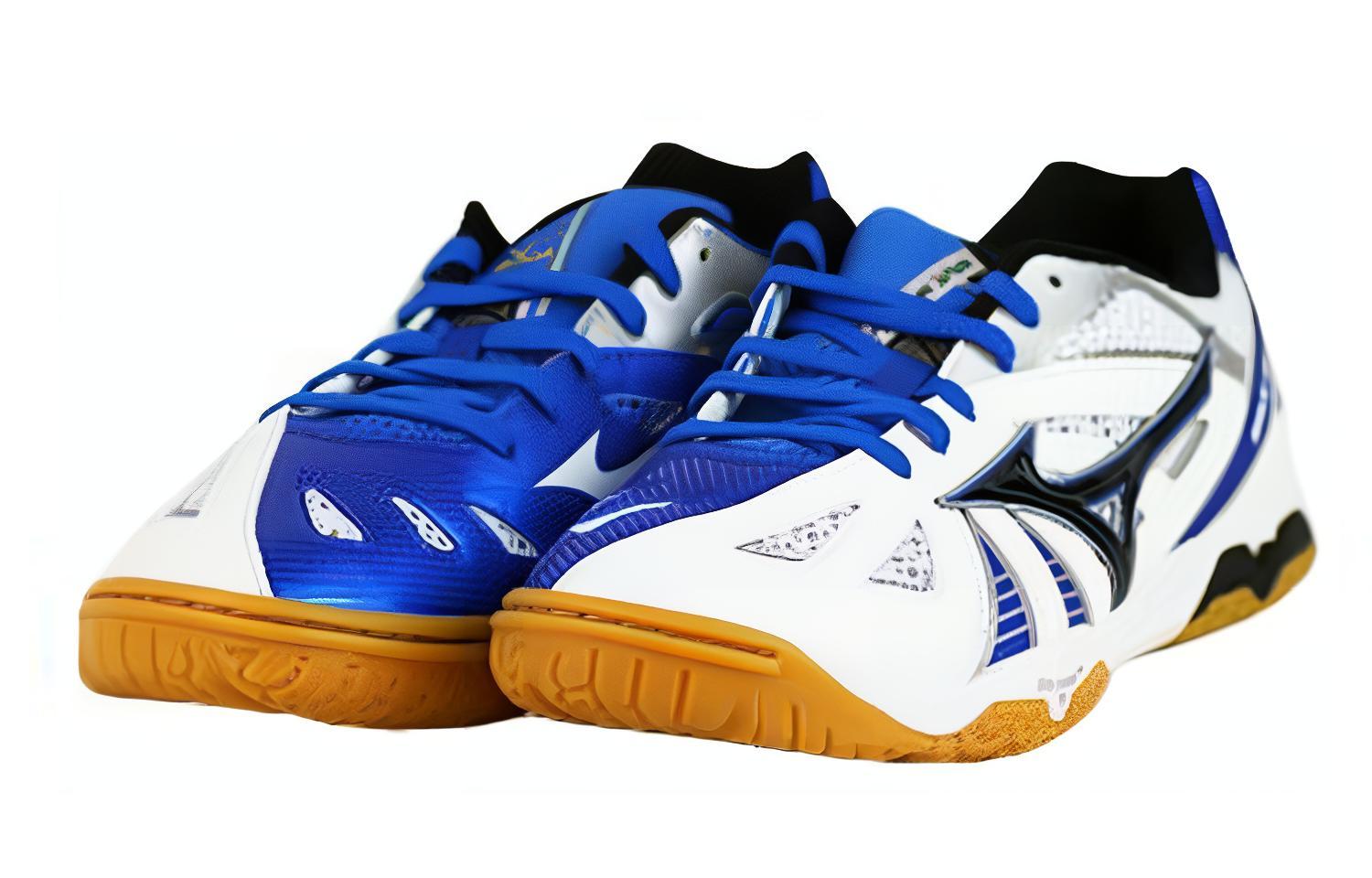 Lookbook 美津濃 Wave Medal 5 減震防滑乒乓球鞋 男女款 白藍