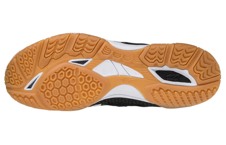 Shop Mizuno Wave Medal 6 耐磨防滑 低筒運動跑步鞋 男女同款 黑白