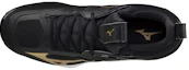 Lookbook Mizuno Wave Momentum 2 'Hitam Emas' V1GA211252