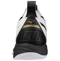 Mizuno Wave Momentum 2 排球鞋 黑與白色 Shop Mizuno Wave Momentum 2 排球鞋 黑與白色