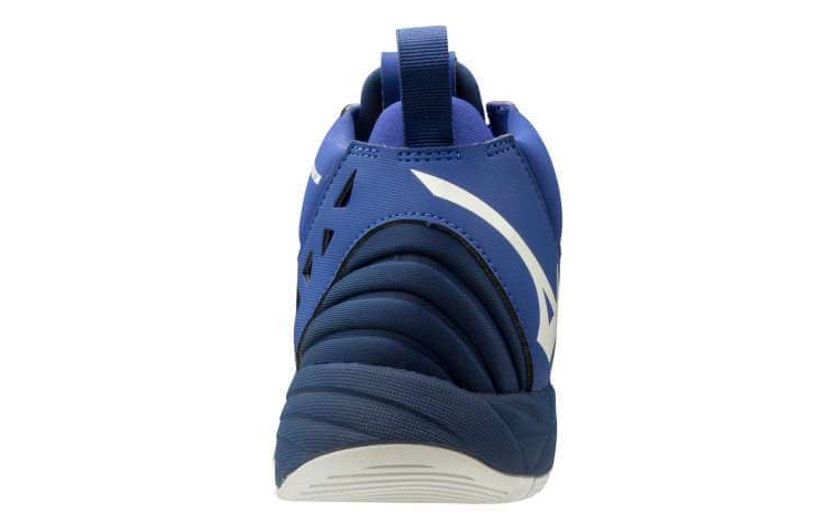 Lookbook Mizuno Wave Momentum 中筒透氣耐磨防滑排球鞋 男女通款 藍白