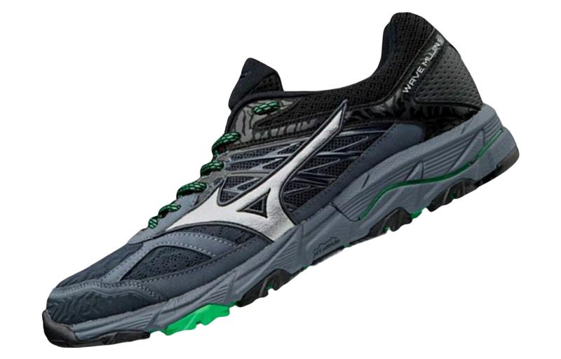 Lookbook 美津浓 Wave Mujin 5 輕便透氣跑步鞋 灰綠