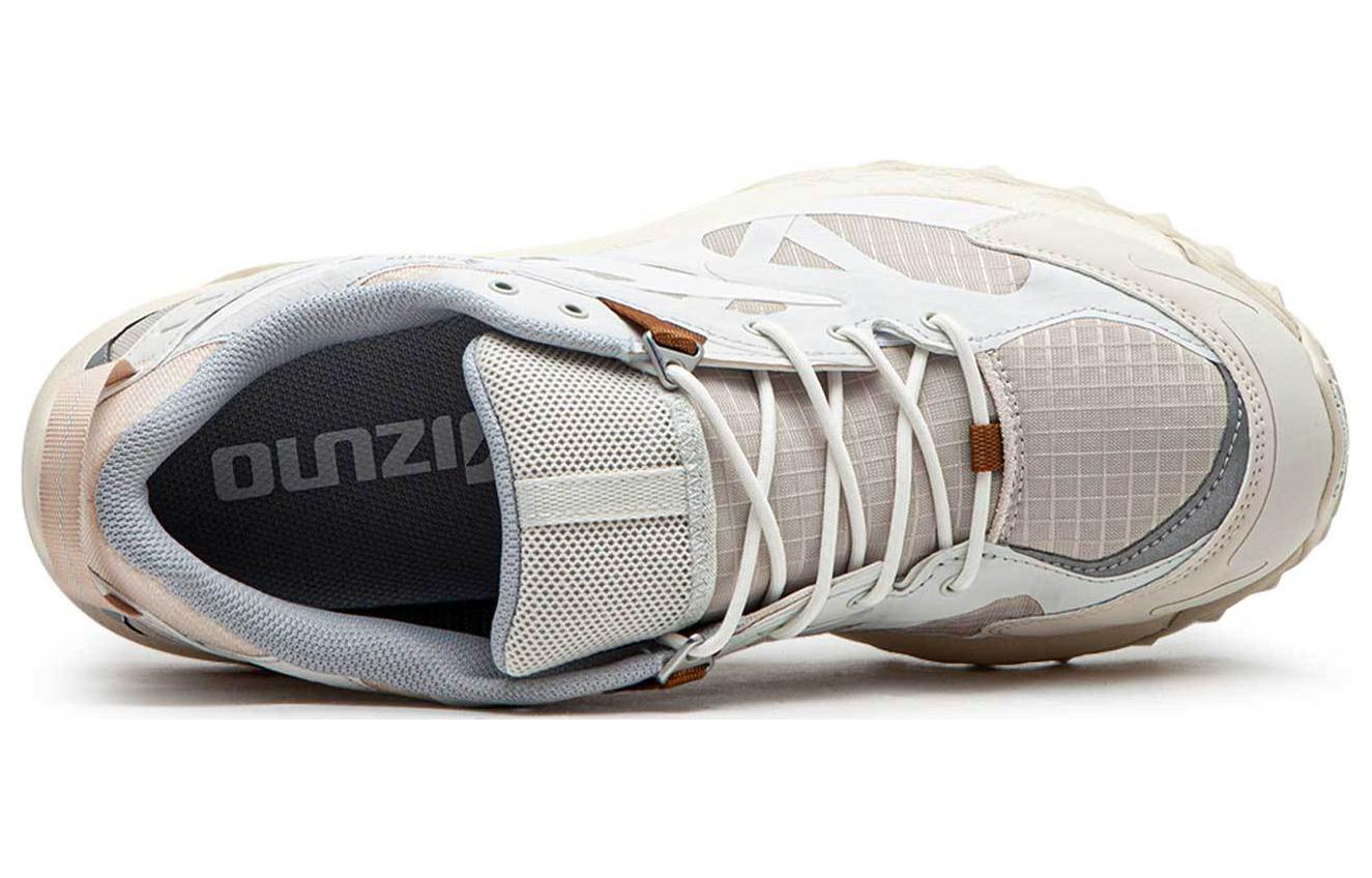 Shop Mizuno Rendah-Atas 'Beige' D1GA237304