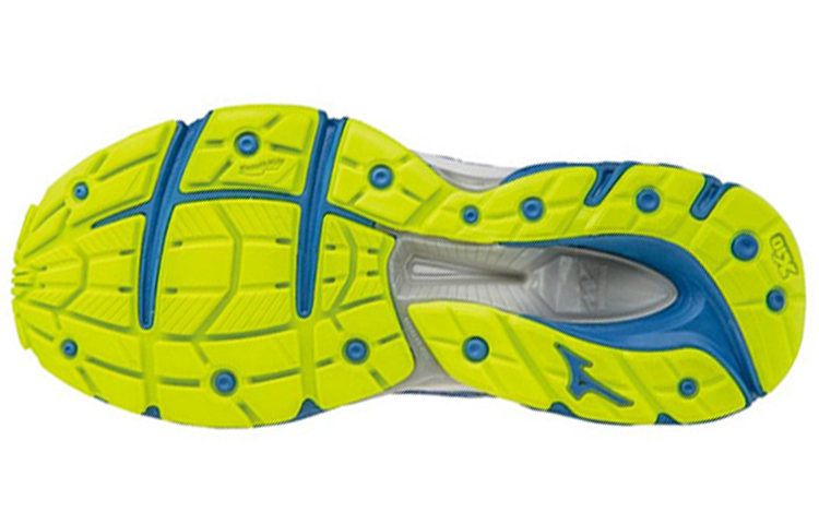 Lookbook Mizuno Wave Paradox 3 chaussures running J1GC164003