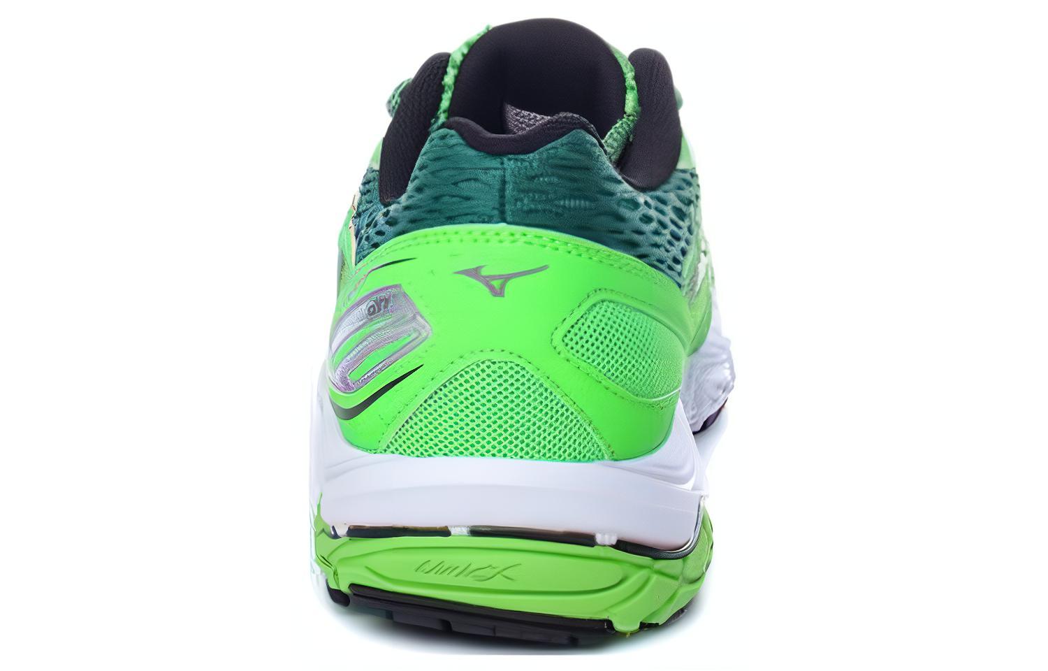 Shop Mizuno Wave Prodigy Low Tops Grün Sneakers J1GC171004