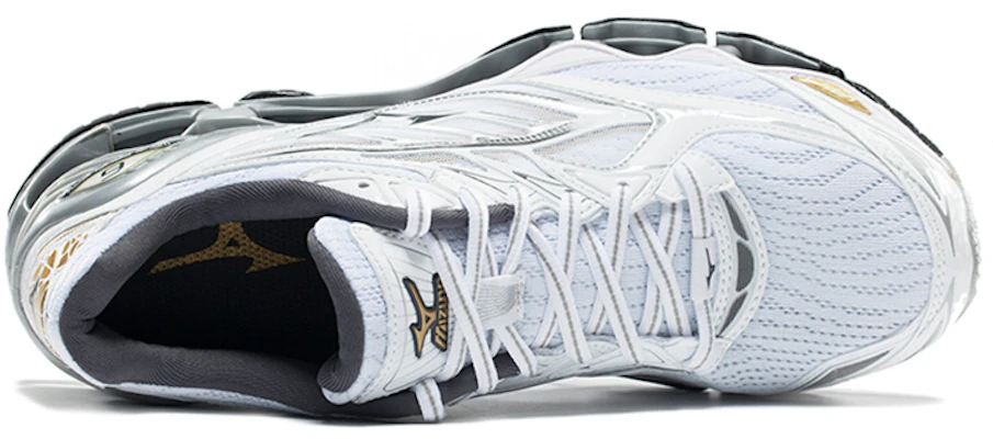 Mizuno 波浪預言6 跑步鞋 白灰色 Lookbook Mizuno 波浪預言6 跑步鞋 白灰色