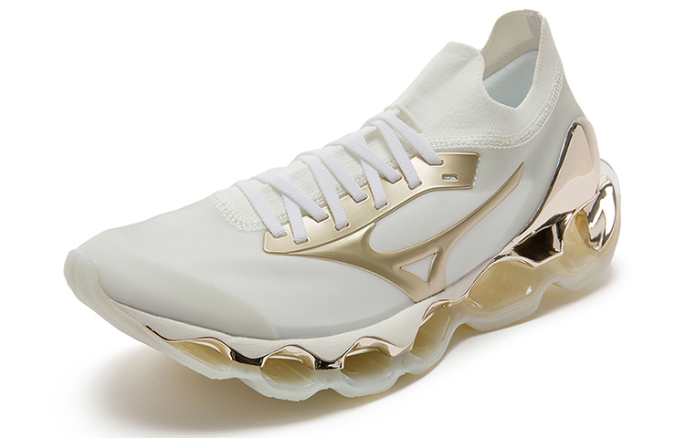 Lookbook Mizuno Wave Prophecy Hajime Sorayama Champagne Gold D1GA212504