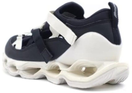 Mizuno Wave Prophecy Strap 'Hitam Putih' D1GA225101 Shop Mizuno Wave Prophecy Strap 'Hitam Putih' D1GA225101