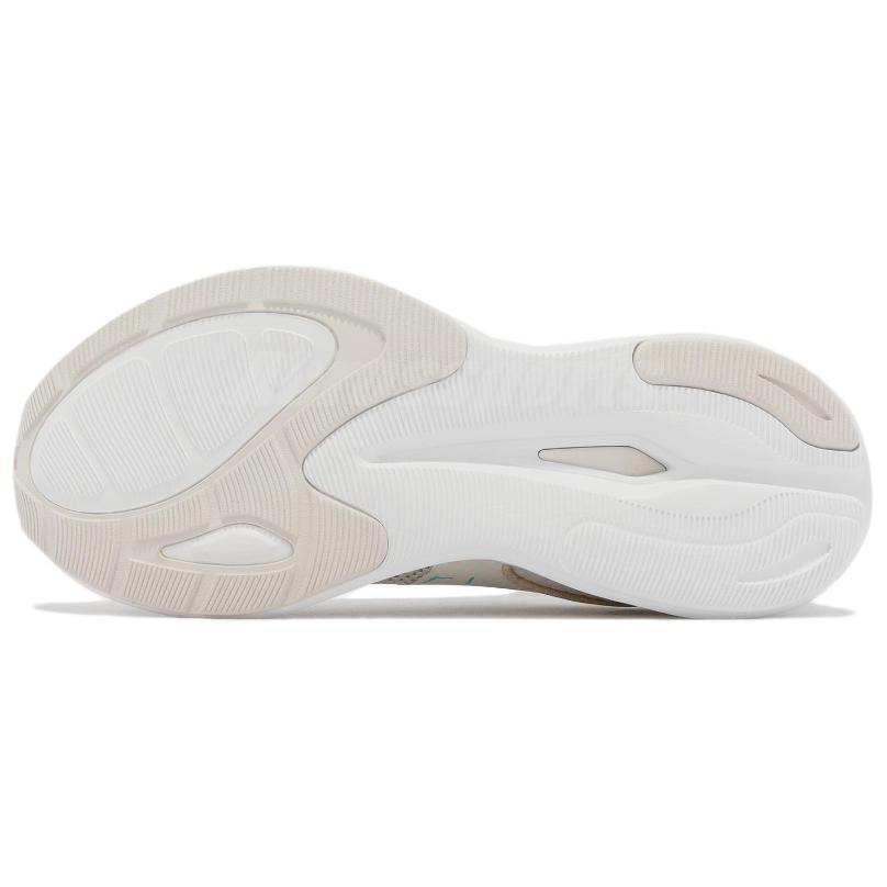 Purchase Mizuno Wave Revolt 3 ''Bleu Ivoire'' J1GC231402