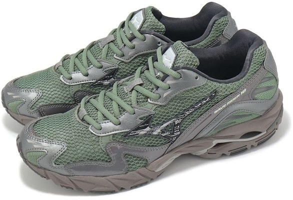 ミズノ ウェーブライダー10 "アガベグリーン メタリックグレー" D1GA243109 Lookbook ミズノ ウェーブライダー10 "アガベグリーン メタリックグレー" D1GA243109