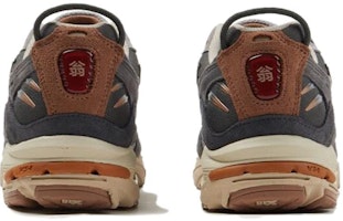 Mizuno Wave Rider 10 'Abu Pumpkin Spice' D1GA226601 Shop Mizuno Wave Rider 10 'Abu Pumpkin Spice' D1GA226601