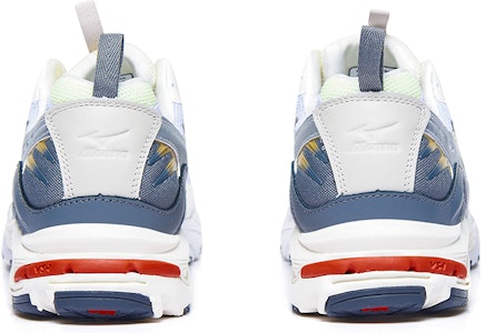 美津濃 Wave Rider 10 '銀色雲日光燦爛' D1GA331201 Purchase 美津濃 Wave Rider 10 '銀色雲日光燦爛' D1GA331201