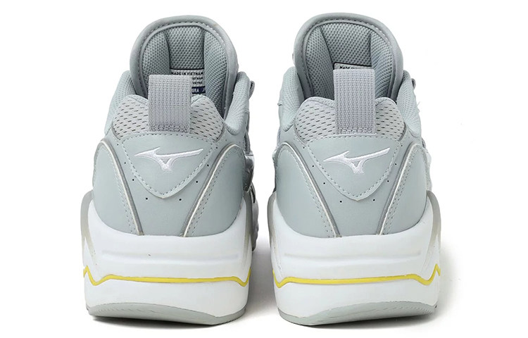 Shop Mizuno Wave Rider 1 ''Grau'' D1GA182603