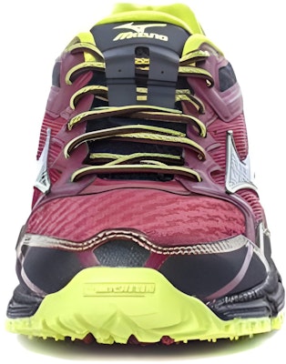 Mizuno Wave Rider 20 Fuji Low Tops Red Black J1GC177110 Lookbook Mizuno Wave Rider 20 Fuji Low Tops Red Black J1GC177110