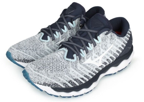 Mizuno Wave Rider 24 'Hitam Kelabu' J1GC202501 Lookbook Mizuno Wave Rider 24 'Hitam Kelabu' J1GC202501