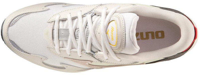 美津濃 Wave Rider Beta ‘銀雲陽光’ D1GA331101 Lookbook 美津濃 Wave Rider Beta ‘銀雲陽光’ D1GA331101