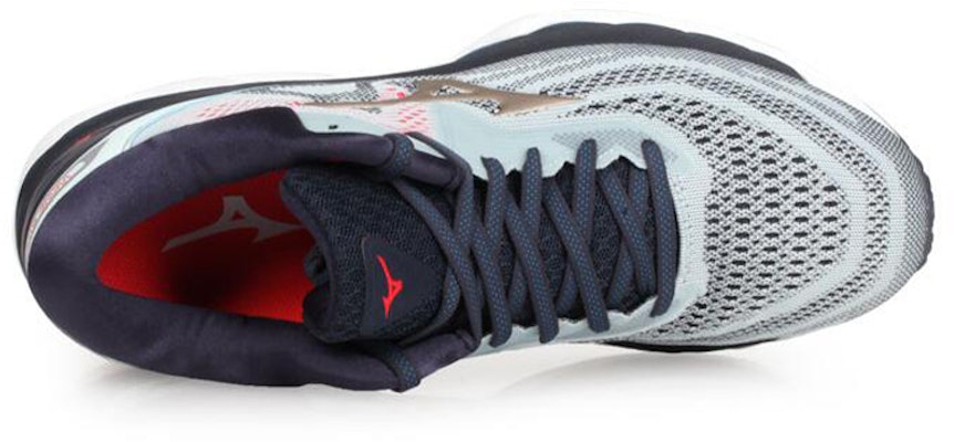 Kasut Lari Mizuno Wave Sky 4 Kelabu/Biru J1GC200242 Lookbook Kasut Lari Mizuno Wave Sky 4 Kelabu/Biru J1GC200242