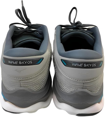 Mizuno Wave Sky 5 'Kelabu Perak Biru' J1GD210205 Lookbook Mizuno Wave Sky 5 'Kelabu Perak Biru' J1GD210205