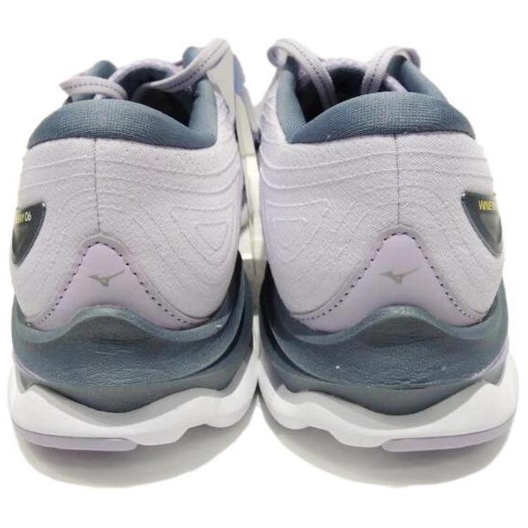 Shop Mizuno Wave Sky 6 ''Pastell Flieder'' J1GD220272