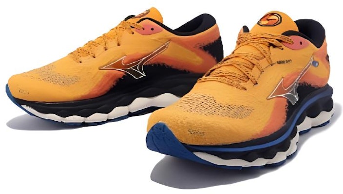 美津浓 Wave Sky 7 '橙黑' J1GC230205 Lookbook 美津浓 Wave Sky 7 '橙黑' J1GC230205