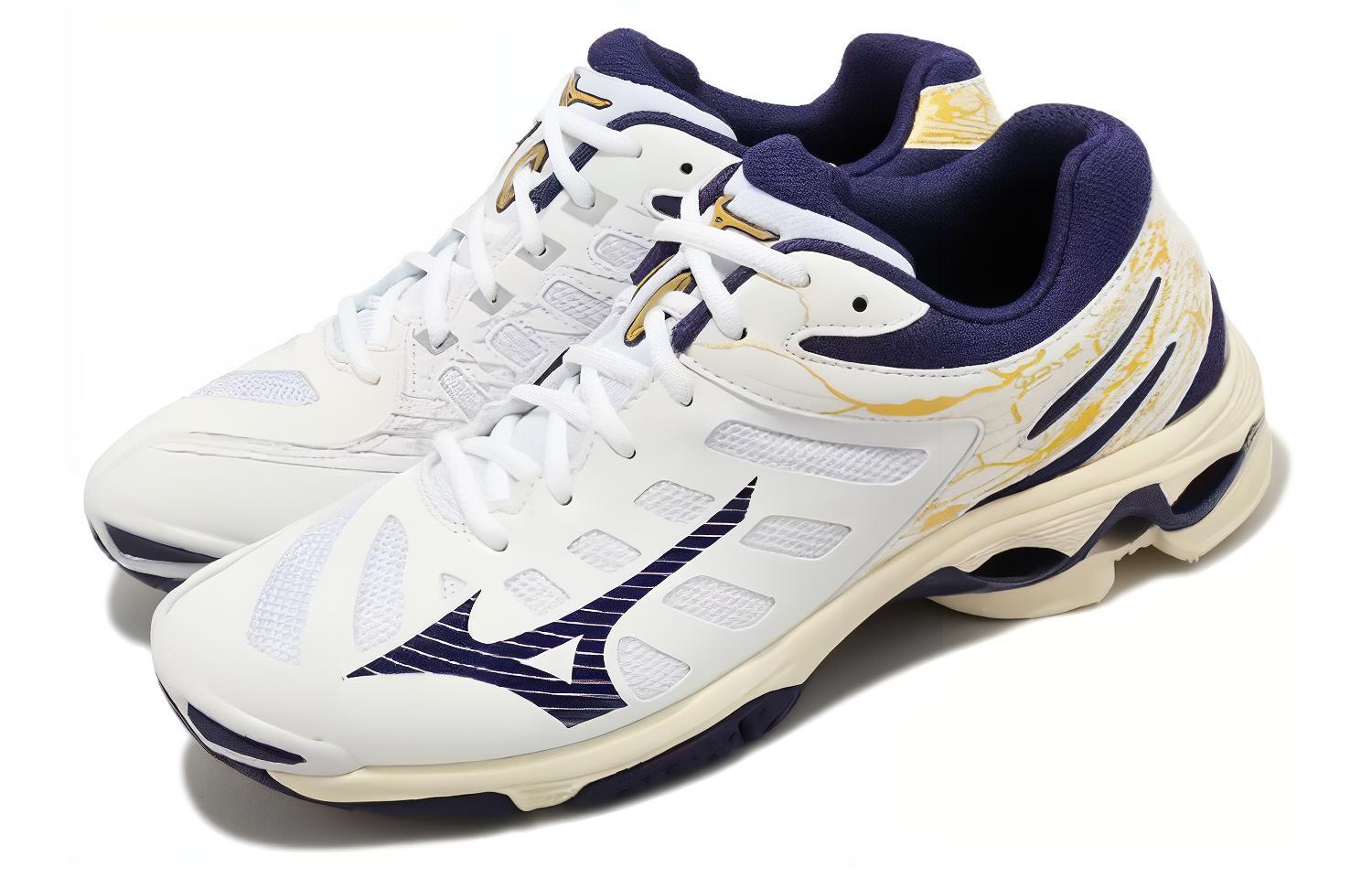 Lookbook Mizuno Wave Voltage 'Putih Biru' V1GA216043