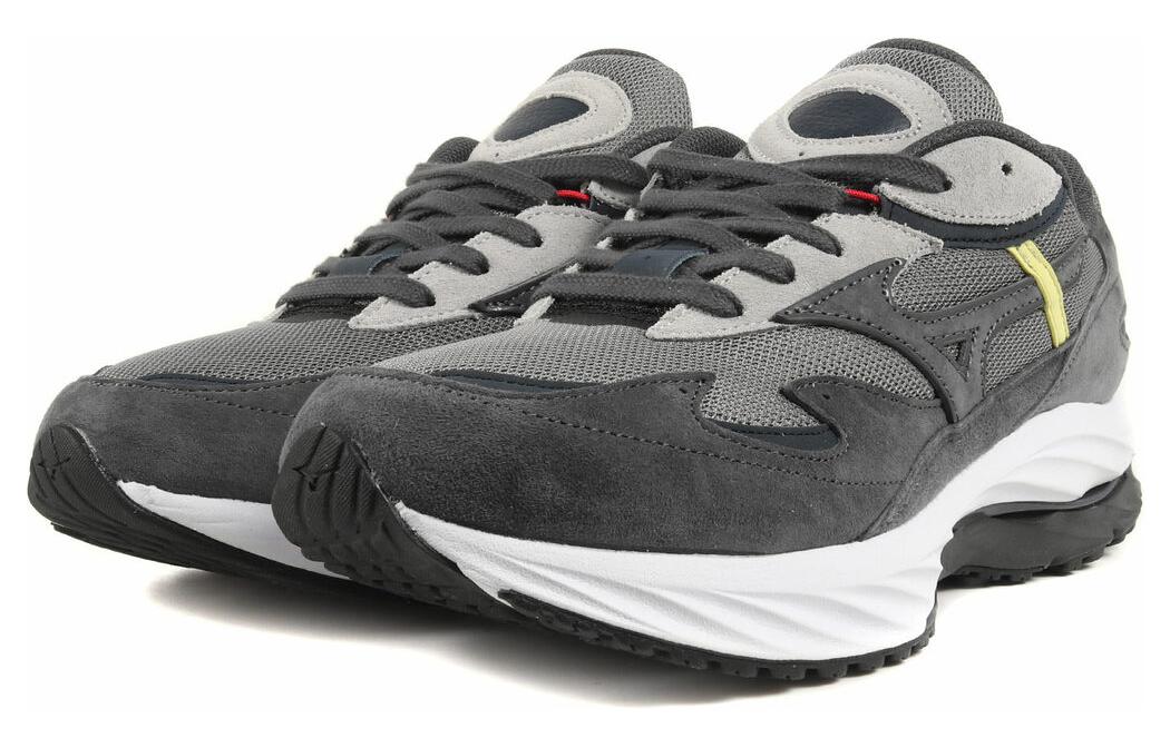 Lookbook Mizuno x Graphpaper Wave Rider Beta ''Dunkelgrau''. D1GG230601