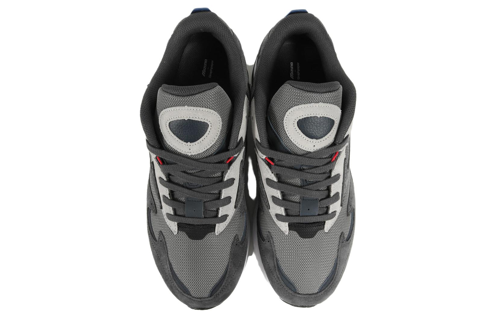 Shop Mizuno x Graphpaper Wave Rider Beta 'Kelabu Gelap' D1GG230601