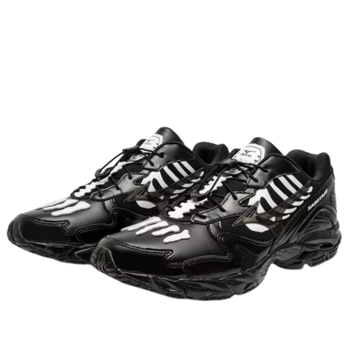 Order Mizuno x SBTG Wave Rider 10 Scarpe Running Basse Nero Collaborazione Designer. D1GD252601