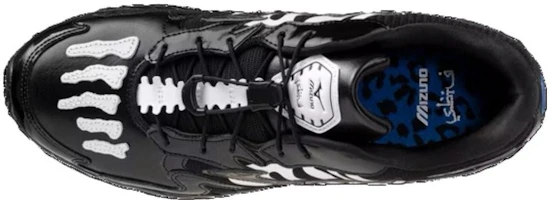 Purchase Mizuno x SBTG Wave Rider 10 Scarpe Running Basse Nero Collaborazione Designer. D1GD252601