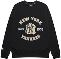 MLB 23FW New York Yankees Academy Crewneck Sweatshirt Unisex Black 3AMTV1034-50BKS MLB 23FW New York Yankees Academy Crewneck Sweatshirt Unisex Black 3AMTV1034-50BKS